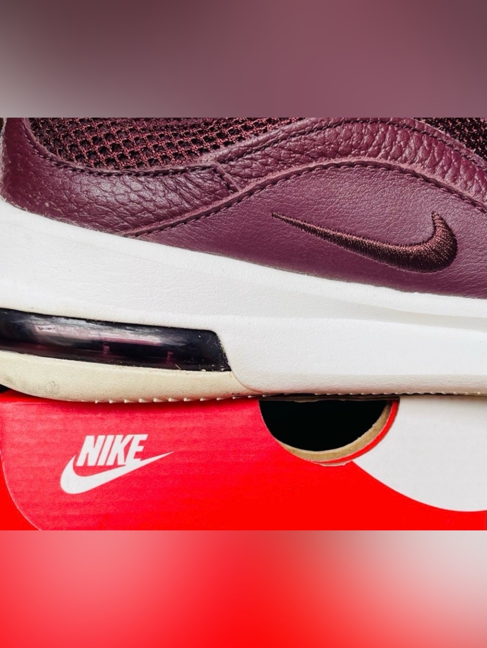 “NIKE AIR ESTREA” WOMEN’S Athletic Trainers/Running Sneakers Size 8. - Picture 3 of 7